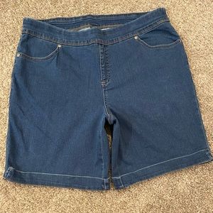 Pull on denim shorts